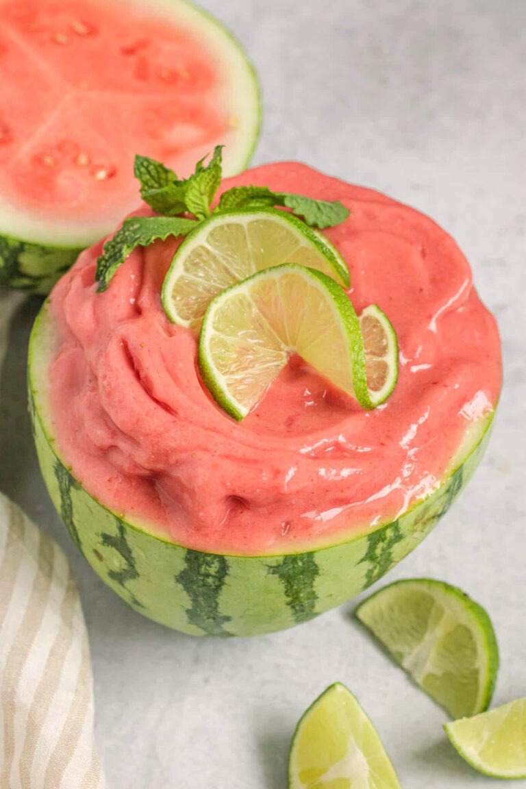 Refreshing Watermelon Strawberry Smoothie – Healthy & Hydrating Summer Drink