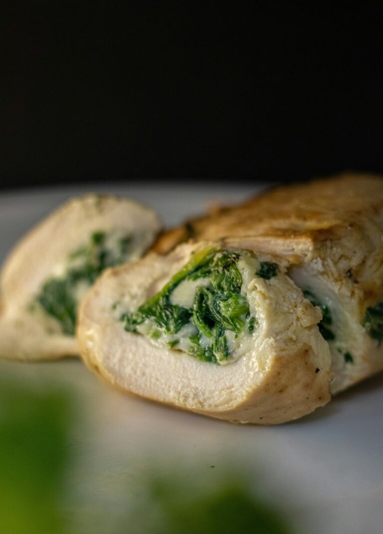 Elegant Cheese And Spinach Stuffed Chicken: A Home Chef’s Guide