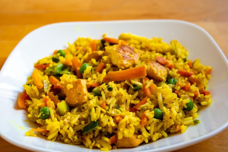 One Pot Cheesy Chicken, Broccoli, And Rice: The Ultimate Comfort Dish