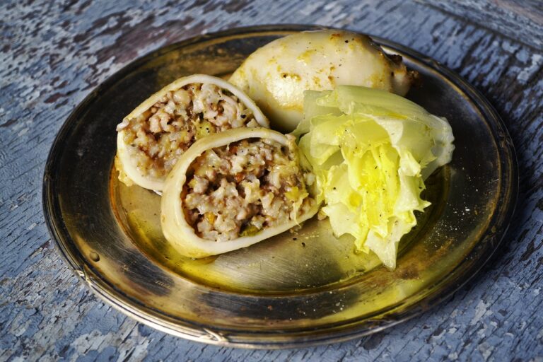 Creamy Garlic Mushroom Stuffed Shells: Restaurant Quality At Home
