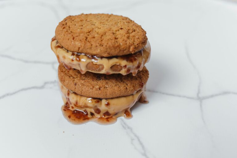 Salted Caramel Cheesecake Cookies